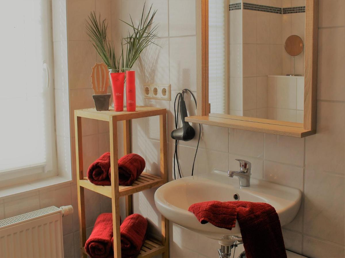 Gutshof Marienthal Apartment Viereck Luaran gambar