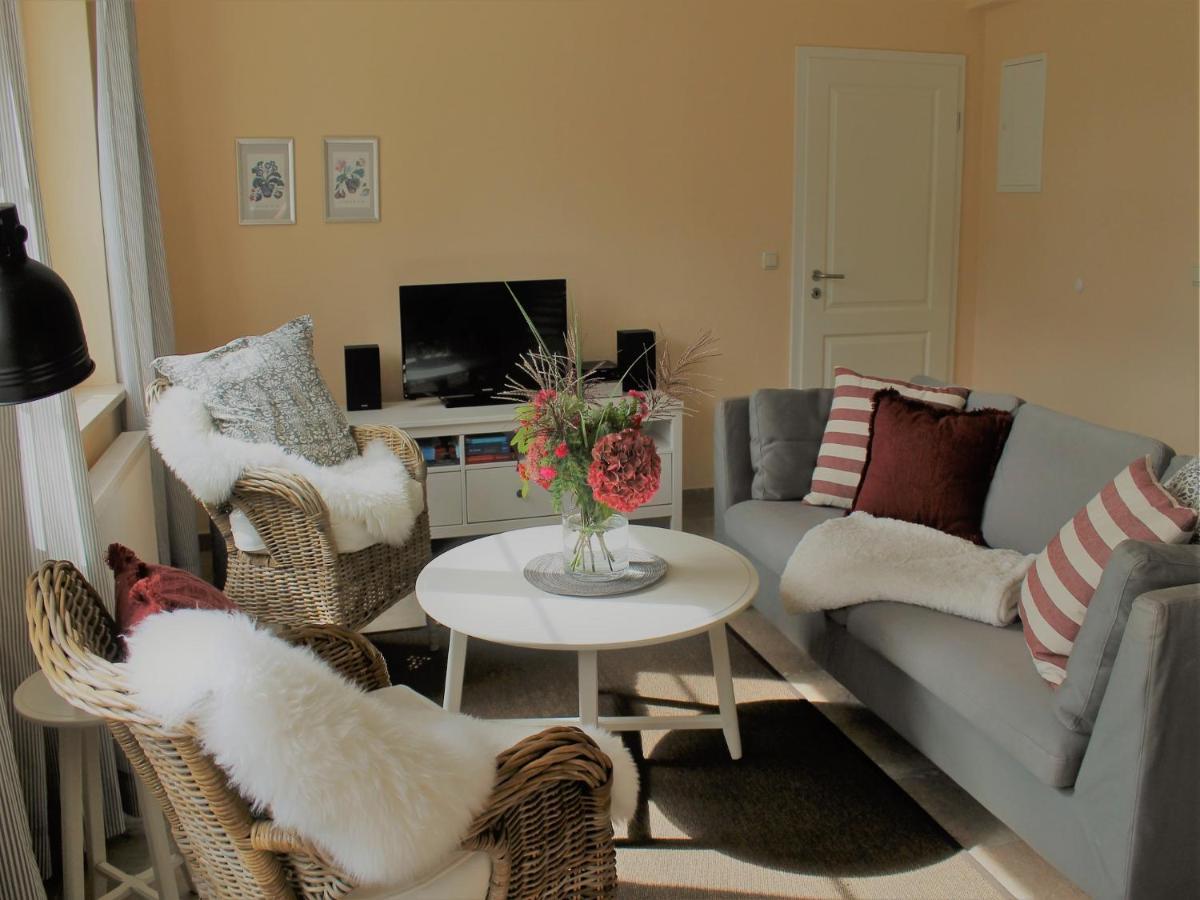 Gutshof Marienthal Apartment Viereck Luaran gambar